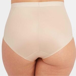 New Spanx Trust Your Thinstincts 2.0 Brief Shaper Panty Nude Beige LARGE